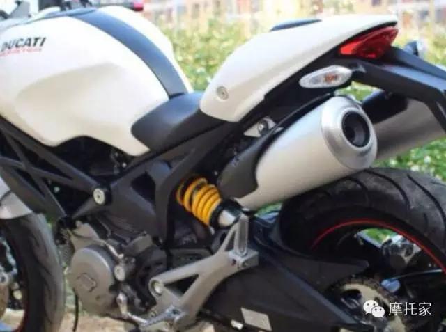 摩托家／聊聊我曾經(jīng)的最愛，08款杜卡迪ducati 696