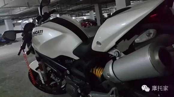 摩托家／聊聊我曾經(jīng)的最愛，08款杜卡迪ducati 696