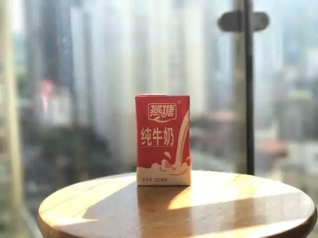 純牛奶應(yīng)該怎么選？國(guó)產(chǎn)的好還是進(jìn)口的好？