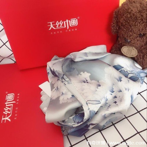 天絲巾畫(huà)絲巾怎么樣什么牌子，真絲絲巾使用體驗(yàn)(杭州知名品牌)