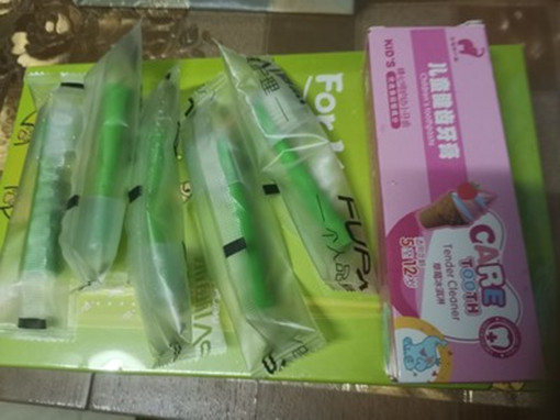 福派兒童電動(dòng)牙刷好用嗎，福派Q1聲波電動(dòng)亞撒胡測(cè)評(píng)(價(jià)格實(shí)惠)