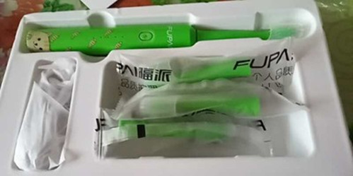 福派兒童電動(dòng)牙刷好用嗎，福派Q1聲波電動(dòng)亞撒胡測(cè)評(píng)(價(jià)格實(shí)惠)